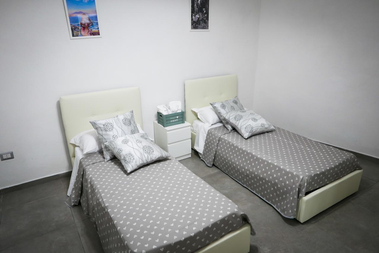 Holiday House Toto Villa Napoli Exterior foto